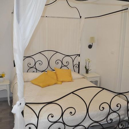 Noto Centro Bed & Breakfast Dış mekan fotoğraf